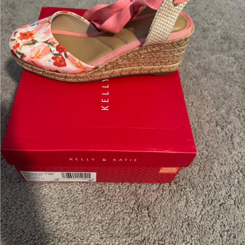 Kelly & Katie Pink Floral Espadrille Wedges with Ankle Ties - Picture 4 of 6